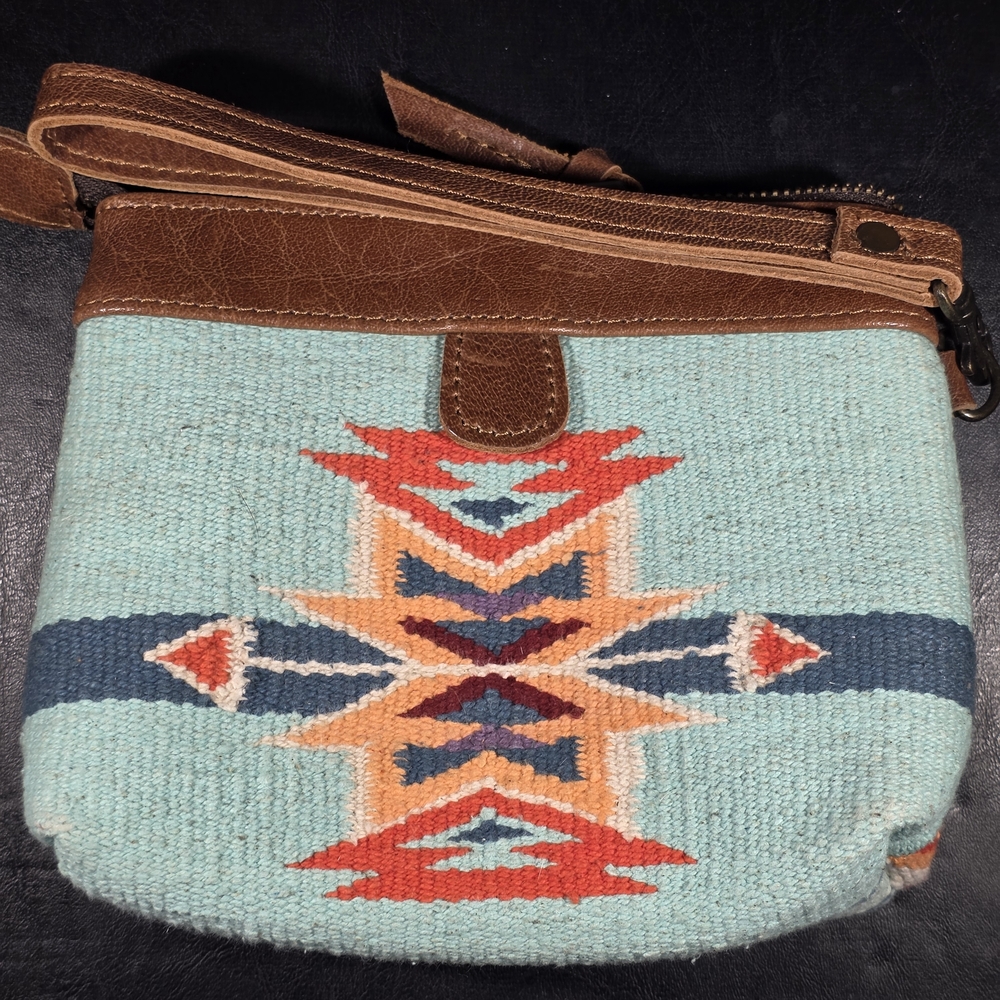 STS Ranchwear Women's Multicolor Patchwork Wristl… - image 5